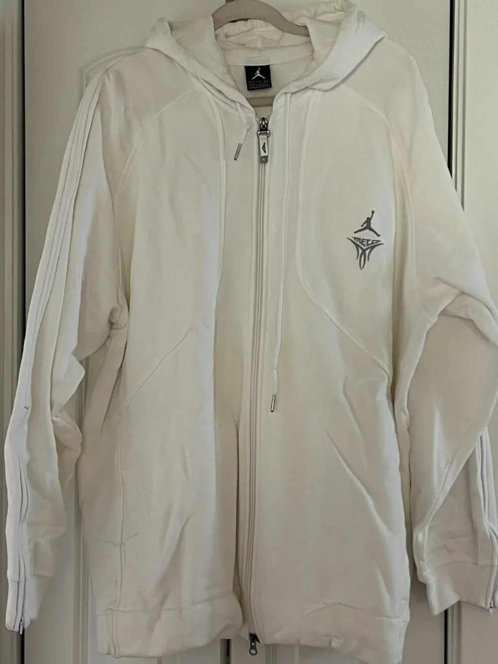 Jordan size jacket